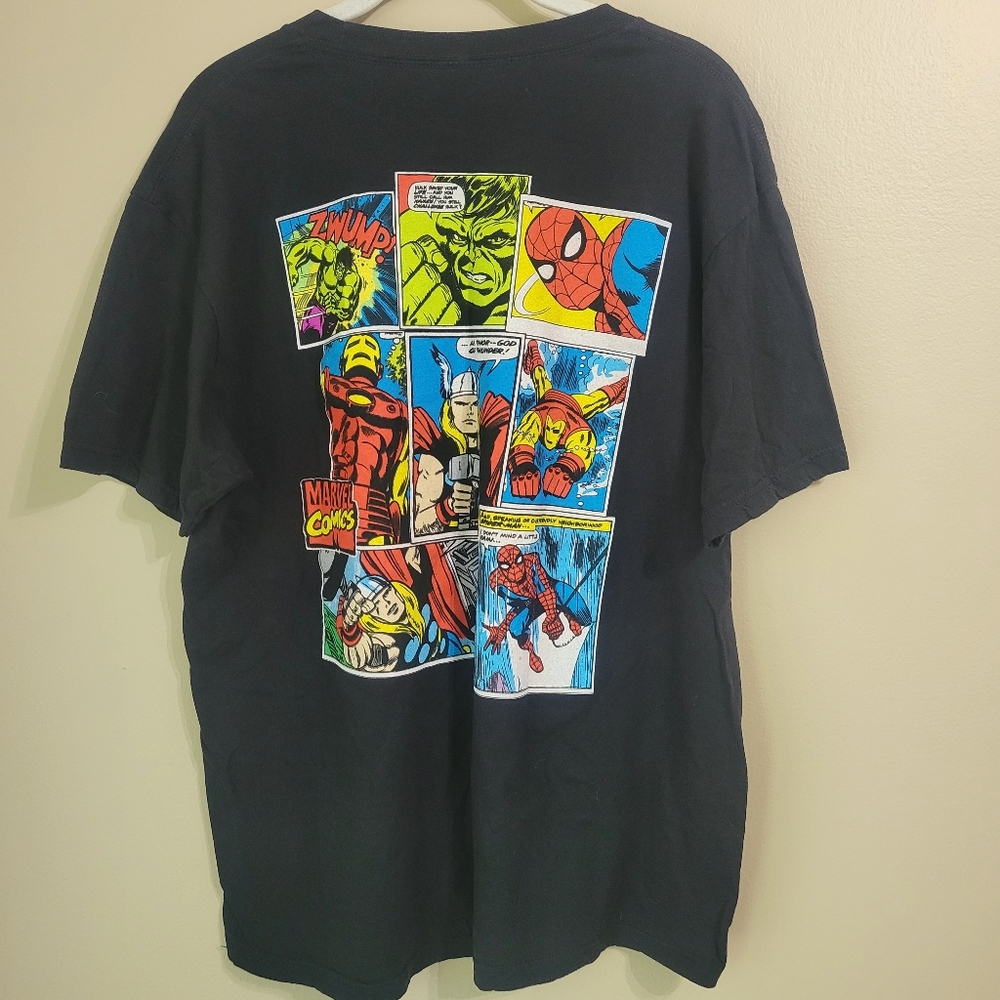 Marvel Comics Avengers Graphic Short Sleeved T-Shirt Size Large Black